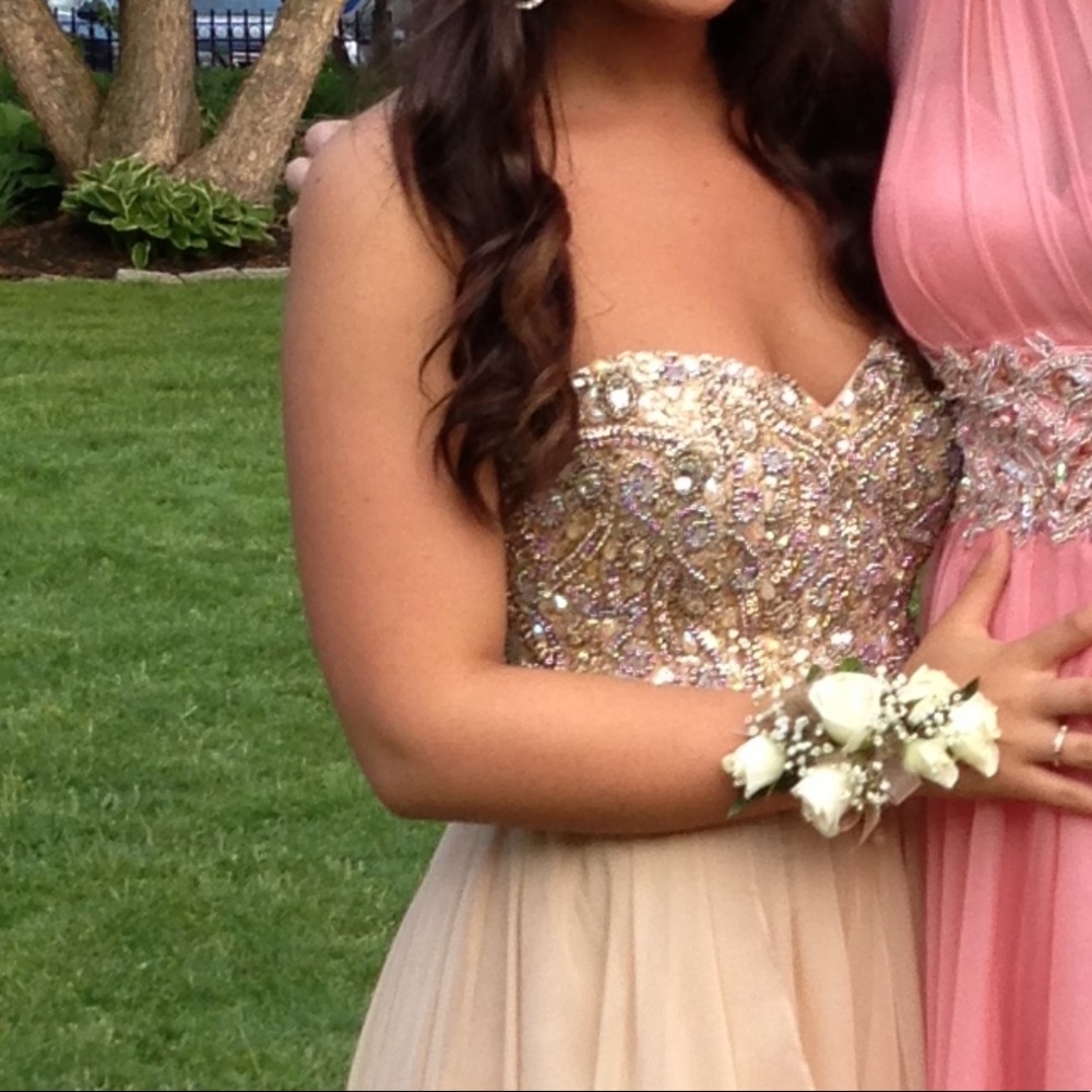 Jovani 1560